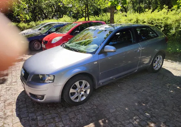 audi a3 Audi A3 cena 11900 przebieg: 230000, rok produkcji 2004 z Chodzież